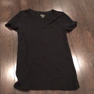 basic black tee